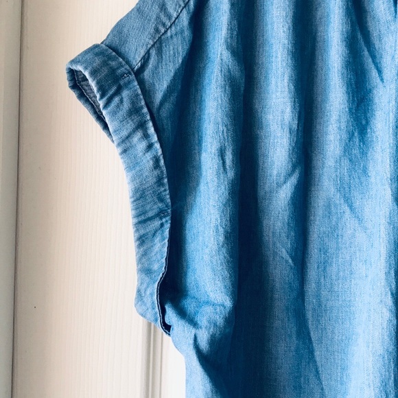 Short Sleeves Top - Picture 9 of 10